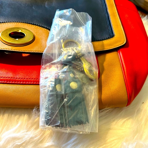 Coach Large Leather Satchel/ Shoulder Bag - Picture 3 of 9